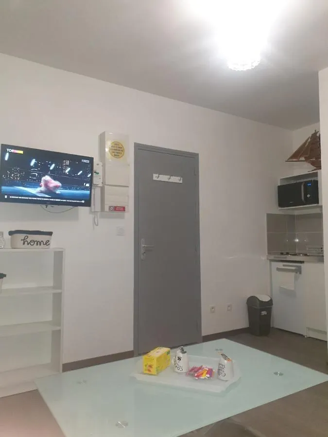 studio meublé au RDC , proche lac Aix-les-Bains