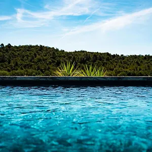 Sous Les Pins Et D'hôtes 4*, La Londe-les-Maures France